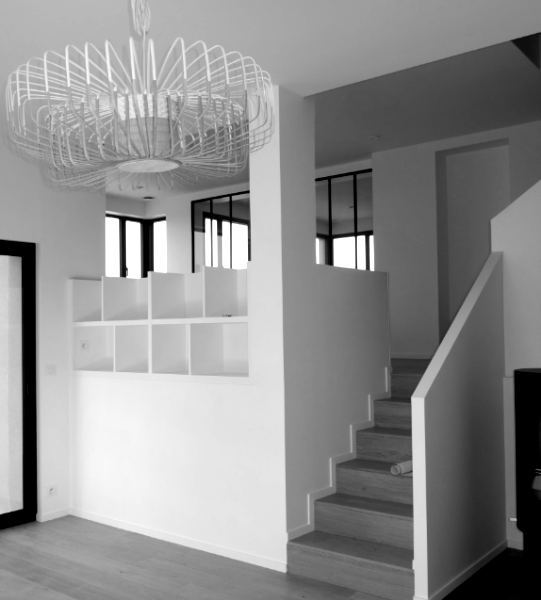 VUE-SAON1-blackwhite